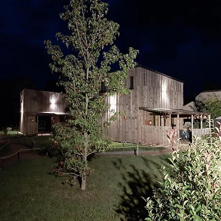 Cinema Les Belles Ouvrieres Alpesi faház *