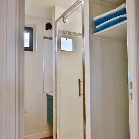 Cinema - Climatise- Les Belles Ouvrieres Domek alpejski *