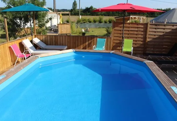 Chalet CHALET CINEMA - Climatisé- Les Belles Ouvrières *